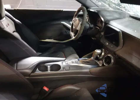 2018 Chevrolet Camaro Zl1 из США, поврежденный, VIN 1G1FK3D65J0125056